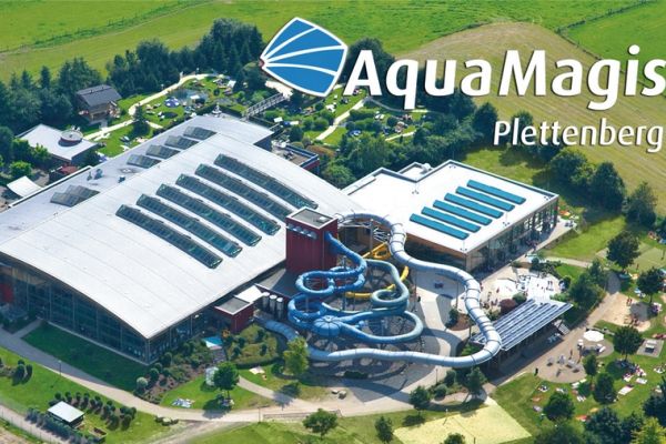 AquaMagis Plettenberg met glijbanenpark